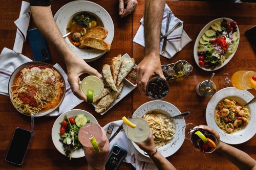 Need a Mediterranean Restaurant in Felton, MO?
